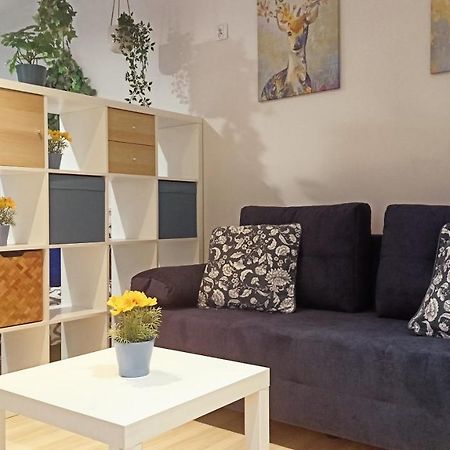 Apartament Granatowy Swietoduska 12 Lublin Dış mekan fotoğraf