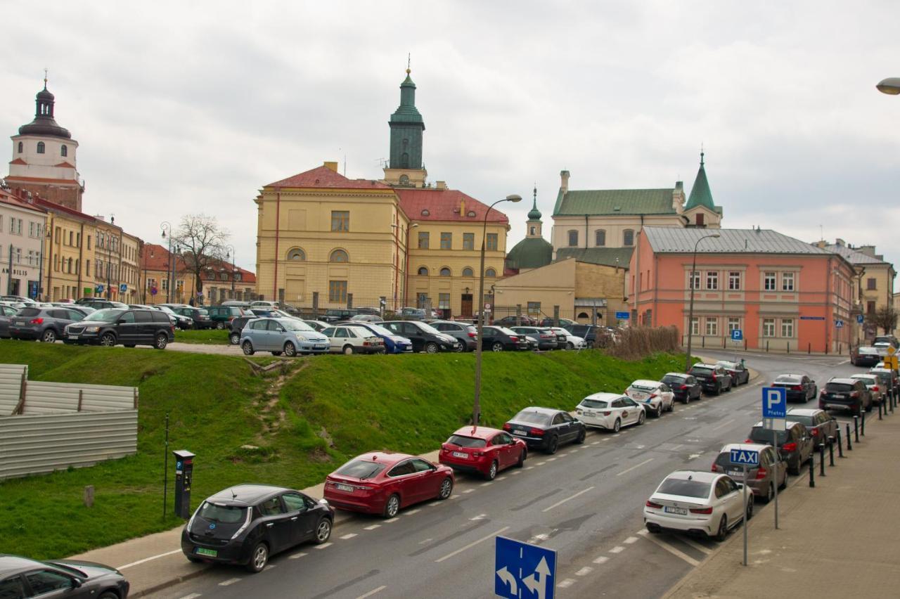Apartament Granatowy Swietoduska 12 Lublin Dış mekan fotoğraf