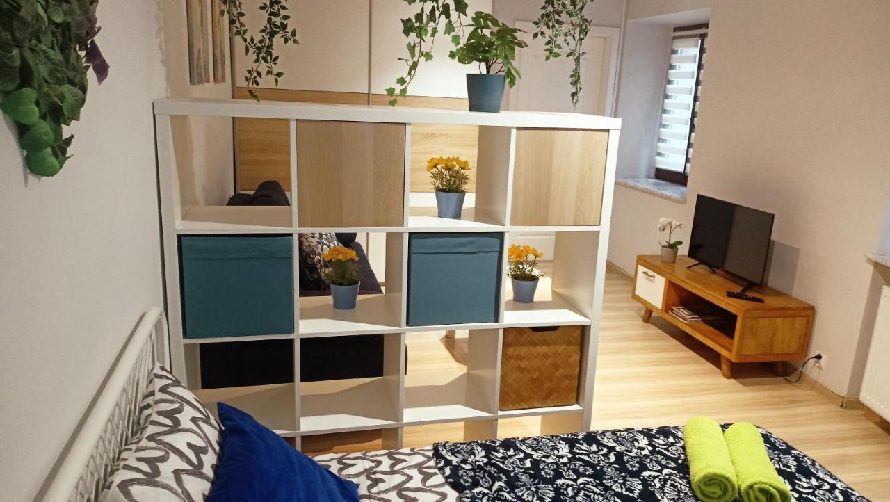Apartament Granatowy Swietoduska 12 Lublin Dış mekan fotoğraf